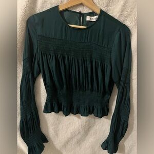 beautiful emerald green top size S